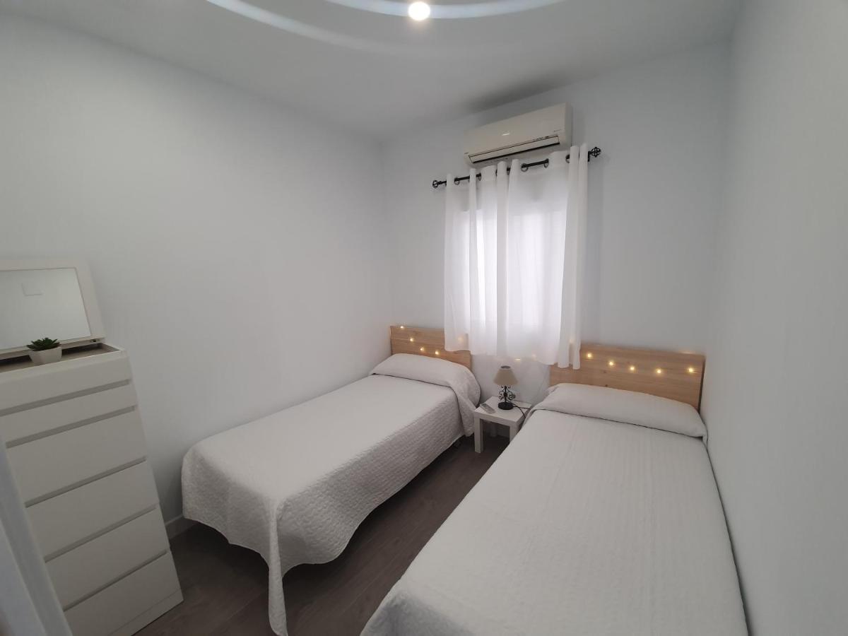 Brisas Del Mar Βίλα Caleta De Velez Εξωτερικό φωτογραφία